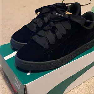 Basket Classic Velour PS/.Puma Black kids size 3